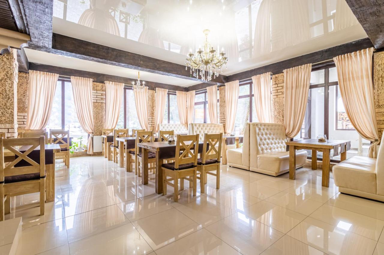 Guest House Turda Буковел Екстериор снимка